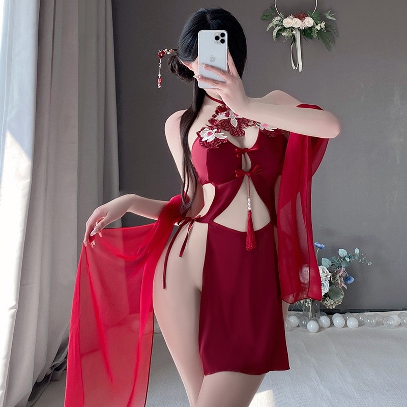 Retro - stijl sexy lingerie set voor vrouwen: halter -nek met stropdas - Details op, delicaat borduurwerk, puur -nog - verleidelijke stijl, hol - Out and Bacless Design, in een uniform - Geïnspireerde look 4291PRice:$169.99